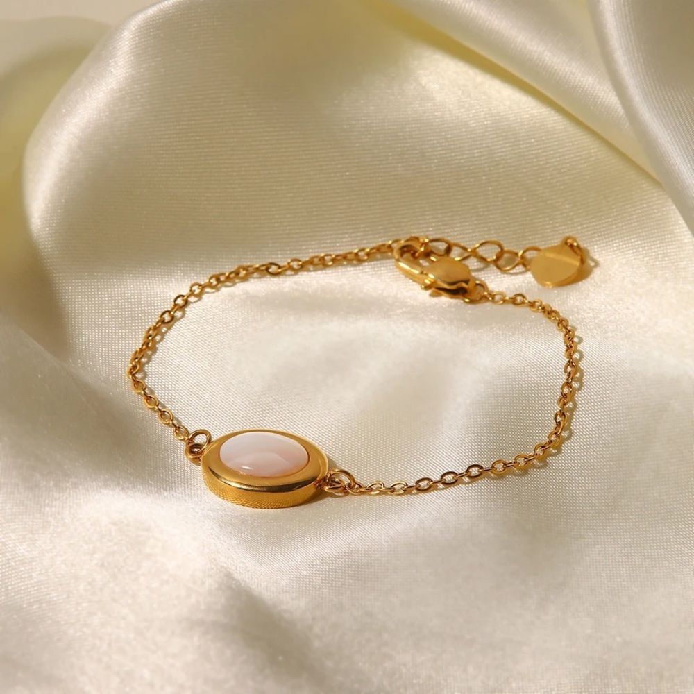 ◾️18k Gold Plated Natural White Opal Bracelet